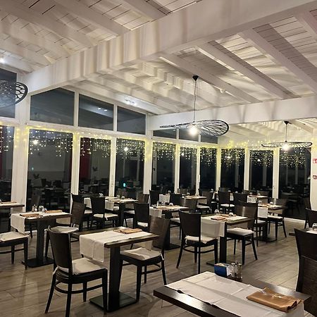 מונדורף-לה-באן Hotel Restaurant Le Paris מראה חיצוני תמונה